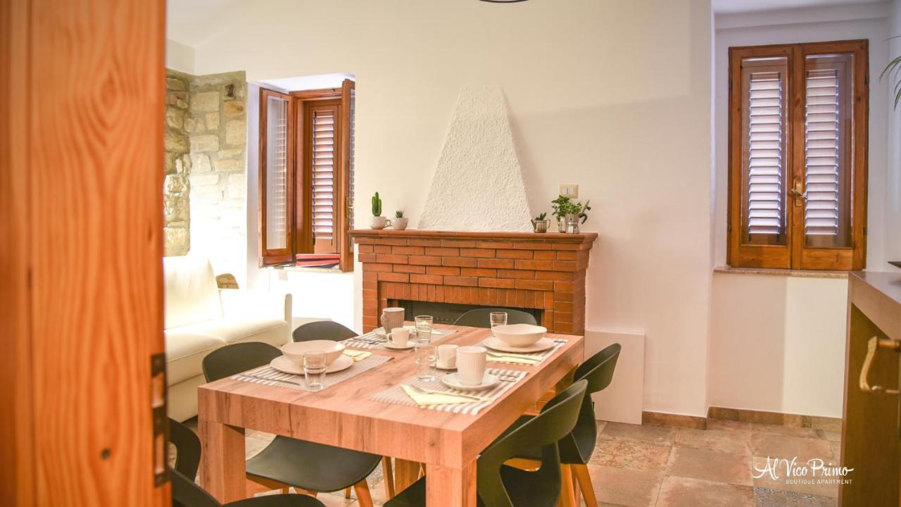 Al Vico Primo - Boutique Apartment ピエトラペルトーザ エクステリア 写真