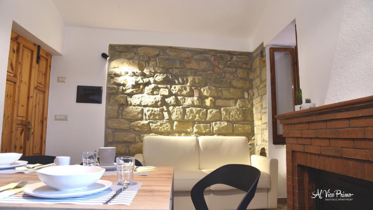 Al Vico Primo - Boutique Apartment ピエトラペルトーザ エクステリア 写真