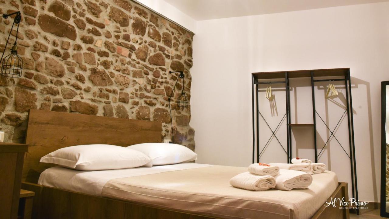 Al Vico Primo - Boutique Apartment ピエトラペルトーザ エクステリア 写真