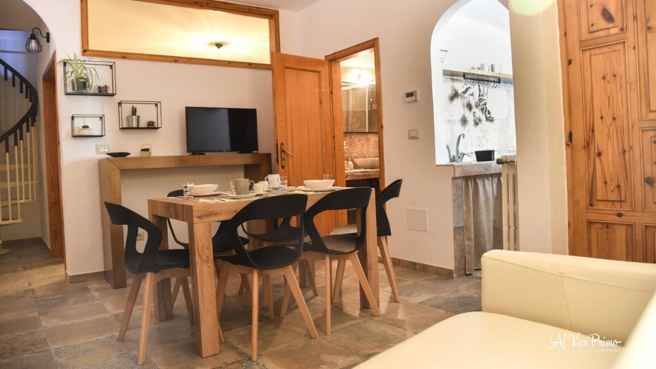 Al Vico Primo - Boutique Apartment ピエトラペルトーザ エクステリア 写真