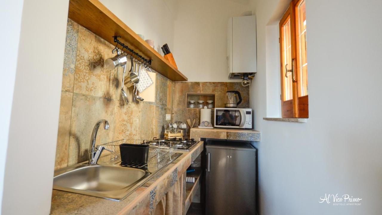 Al Vico Primo - Boutique Apartment ピエトラペルトーザ エクステリア 写真